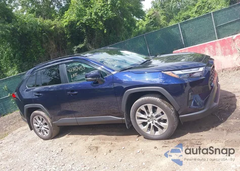 2024 Toyota Rav4 Xle Premium из США, поврежденный, VIN 2T3A1RFV4RW411404